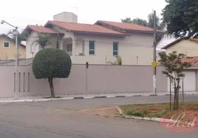 Foto 1 de Sobrado com 4 Quartos à venda, 302m² em Jardim Realce, Suzano