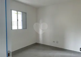 Foto 1 de Casa de Condomínio com 2 Quartos à venda, 40m² em Vila Guilherme, São Paulo