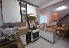 Foto 1 de Sobrado com 3 Quartos à venda, 180m² em Jardim Teles de Menezes, Santo André