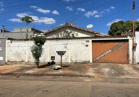 Foto 1 de Casa com 3 Quartos à venda, 170m² em Setor Faiçalville, Goiânia