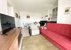 Foto 1 de Apartamento com 3 Quartos à venda, 78m² em Barreiros, São José