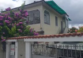 Foto 1 de Casa com 2 Quartos para alugar, 158m² em Campo Grande, Rio de Janeiro