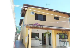 Foto 1 de Casa com 3 Quartos à venda, 250m² em Centro, Ubatuba