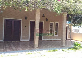 Foto 1 de Casa com 3 Quartos à venda, 200m² em Perequê-Açu, Ubatuba