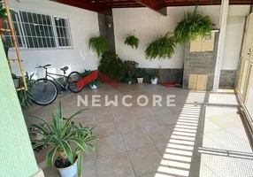 Foto 1 de Casa com 5 Quartos à venda, 190m² em Loteamento Eldorado, Tremembé