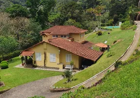 Foto 1 de Fazenda/Sítio com 4 Quartos à venda, 7500m² em Quebra Frascos, Teresópolis