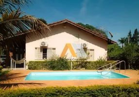 Foto 1 de Fazenda/Sítio com 3 Quartos à venda, 318m² em Monte Bianco, Aracoiaba da Serra