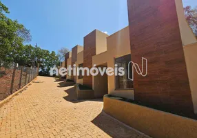 Foto 1 de Casa de Condomínio com 2 Quartos à venda, 140m² em Serra do Cipó, Santana do Riacho