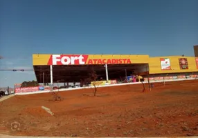 Foto 1 de Lote/Terreno com 1 Quarto à venda, 400m² em Recanto das Emas, Brasília