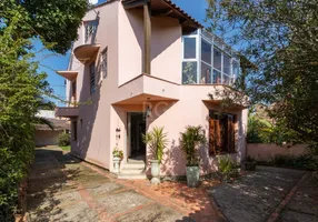 Foto 1 de Casa com 3 Quartos à venda, 254m² em Serraria, Porto Alegre