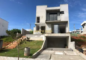Foto 1 de com 3 Quartos à venda, 210m² em Cezar de Souza, Mogi das Cruzes