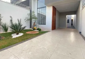 Foto 1 de Casa com 3 Quartos à venda, 200m² em Atalaia, Aracaju