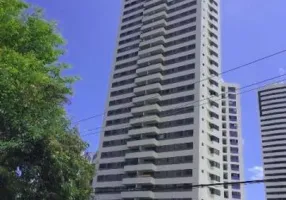 Foto 1 de Apartamento com 3 Quartos à venda, 136m² em Rosarinho, Recife