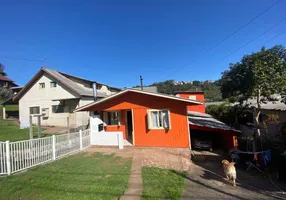 Foto 1 de Casa com 3 Quartos à venda, 95m² em Piratini, Gramado