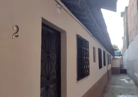 Foto 1 de Casa com 1 Quarto para alugar, 55m² em Vila São Luis, Duque de Caxias