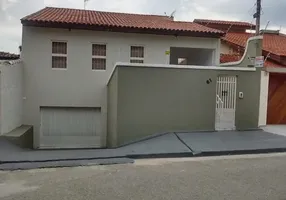 Foto 1 de Sobrado com 4 Quartos para alugar, 320m² em Jardim America, Sorocaba