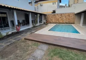 Foto 1 de Casa com 6 Quartos à venda, 350m² em Mata da Praia, Vitória