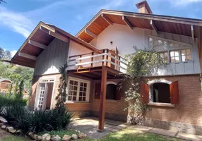 Foto 1 de Casa com 4 Quartos à venda, 258m² em Capivari, Campos do Jordão