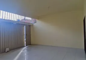 Foto 1 de Casa com 3 Quartos à venda, 140m² em Plataforma, Salvador