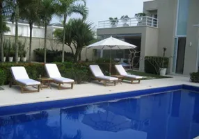Foto 1 de Casa de Condomínio com 5 Quartos para venda ou aluguel, 900m² em Jardim Acapulco , Guarujá