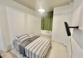 Foto 1 de Kitnet com 1 Quarto à venda, 30m² em Copacabana, Rio de Janeiro