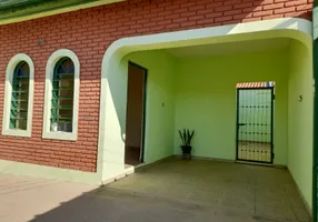 Foto 1 de Casa com 4 Quartos à venda, 143m² em Parque Fazendinha, Campinas
