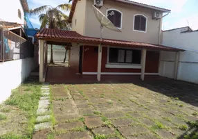 Foto 1 de Casa com 4 Quartos à venda, 139m² em Balneário Remanso, Rio das Ostras