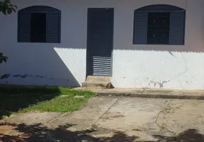 Foto 1 de Casa com 2 Quartos para alugar, 60m² em Jardim Presidente, Goiânia