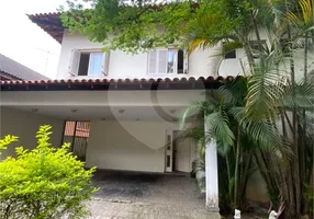 Foto 1 de Sobrado com 4 Quartos para venda ou aluguel, 322m² em Morumbi, São Paulo