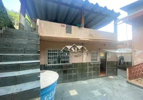 Foto 1 de Casa com 4 Quartos à venda, 118m² em Caxambu, Petrópolis