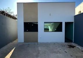 Foto 1 de Casa com 3 Quartos à venda, 115m² em Planalto, Montes Claros
