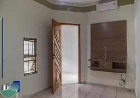 Foto 1 de Casa com 3 Quartos à venda, 131m² em Residencial e Comercial Palmares, Ribeirão Preto