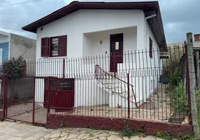 Foto 1 de Casa com 4 Quartos à venda, 170m² em Santa Catarina, Caxias do Sul