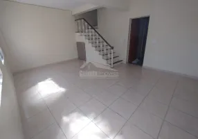 Foto 1 de Casa com 3 Quartos para alugar, 88m² em Alípio de Melo, Belo Horizonte