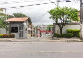 Foto 1 de Casa de Condomínio com 4 Quartos à venda, 130m² em Riviera Fluminense, Macaé