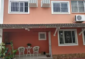 Foto 1 de Casa de Condomínio com 3 Quartos à venda, 99m² em Pechincha, Rio de Janeiro