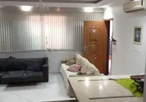 Foto 1 de Casa de Condomínio com 3 Quartos à venda, 180m² em Vila Aricanduva, São Paulo