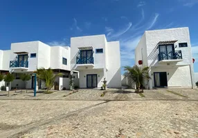 Foto 1 de Casa de Condomínio com 3 Quartos à venda, 192m² em , Luís Correia
