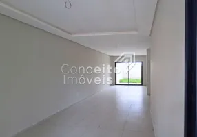 Foto 1 de Sobrado com 3 Quartos à venda, 131m² em Órfãs, Ponta Grossa