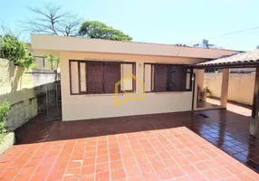 Foto 1 de Casa com 5 Quartos à venda, 277m² em Estreito, Florianópolis