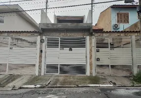 Foto 1 de Casa com 4 Quartos à venda, 83m² em Jardim das Carmelitas, São Paulo