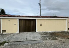 Foto 1 de Casa com 2 Quartos para alugar, 90m² em Aruana, Aracaju