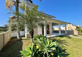 Foto 1 de Casa com 4 Quartos à venda, 170m² em Balneário Bella Torres, Passo de Torres