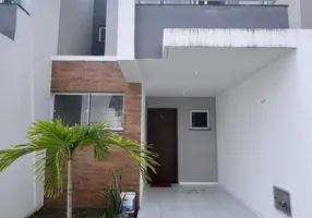 Foto 1 de Sobrado com 2 Quartos para alugar, 45m² em Camurupim, Caucaia