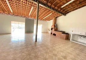 Foto 1 de Imóvel Comercial com 3 Quartos à venda, 280m² em Jardim Cila de Lúcio Bauab , Jaú