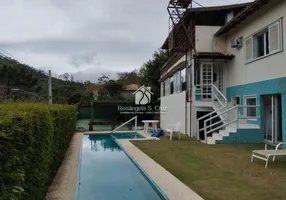 Foto 1 de Casa de Condomínio com 5 Quartos à venda, 450m² em Pedro do Rio, Petrópolis