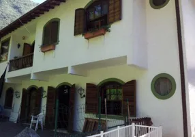 Foto 1 de Casa com 4 Quartos à venda, 10m² em Retiro, Petrópolis