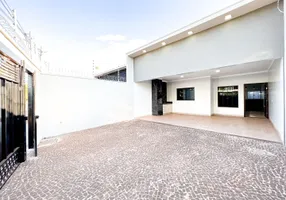 Foto 1 de Casa com 3 Quartos à venda, 126m² em Residencial Solar dos Ataídes 2 Etapa , Rio Verde