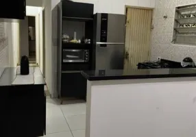 Foto 1 de Casa com 2 Quartos à venda, 78m² em Cidade Ocian, Praia Grande