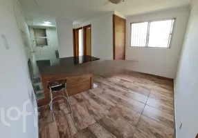 Foto 1 de Apartamento com 2 Quartos à venda, 39m² em Olaria, Canoas